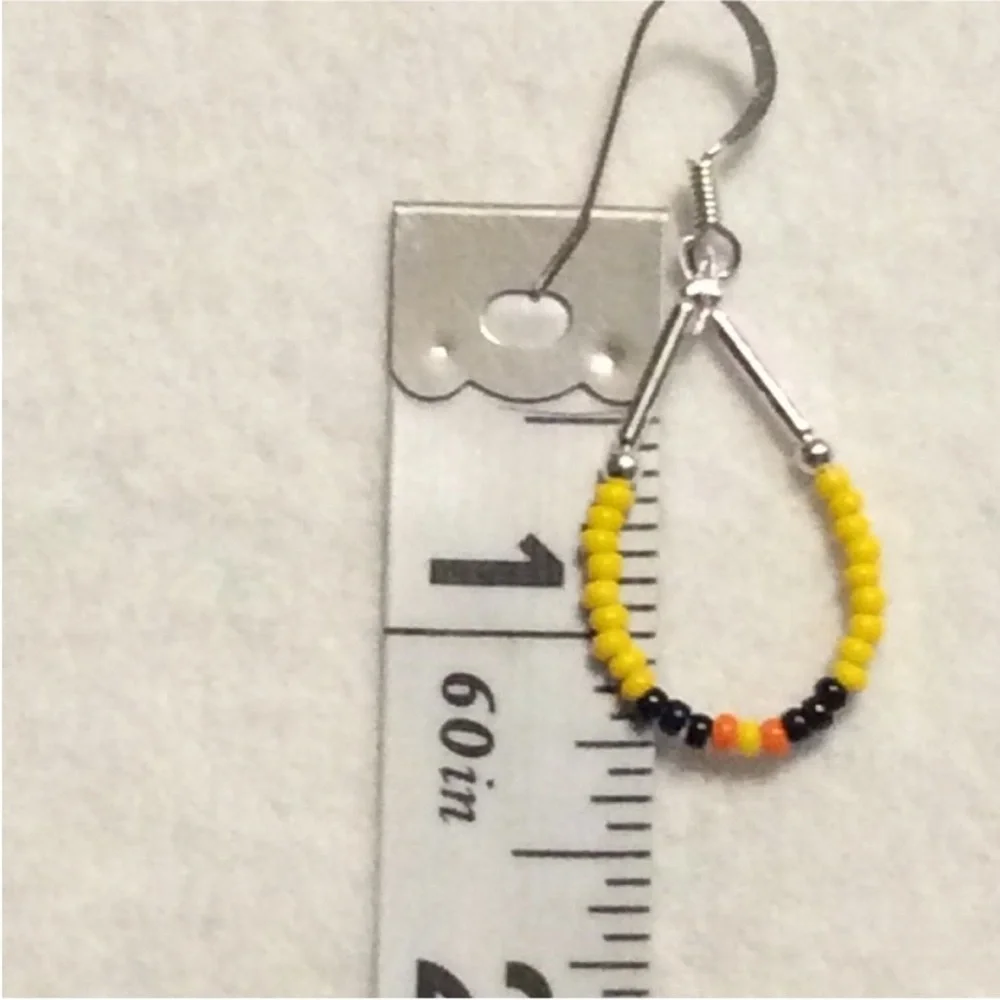 UNBRANDED Bright And Cheerful HANDMADE Glass BEAD Looped Southwestern Earrings